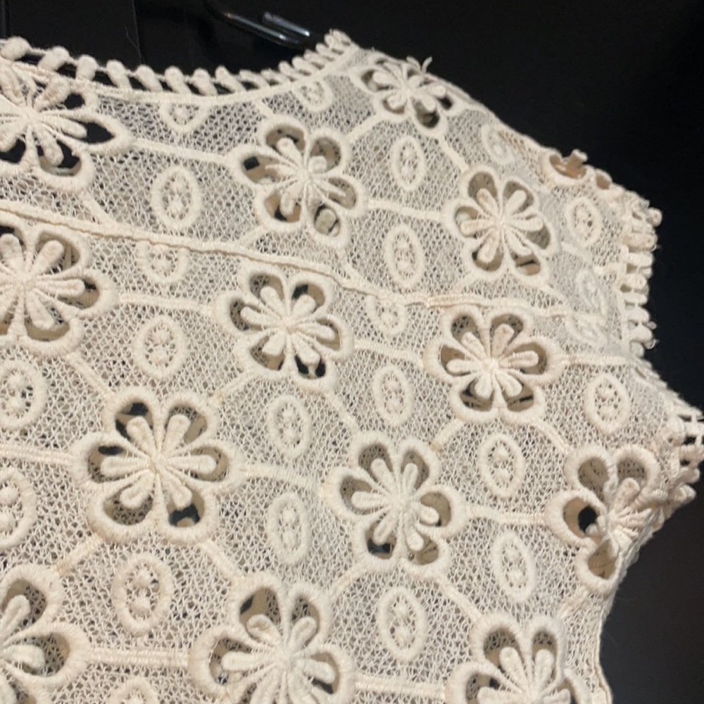 Crochet Tee - Picture 2 of 3